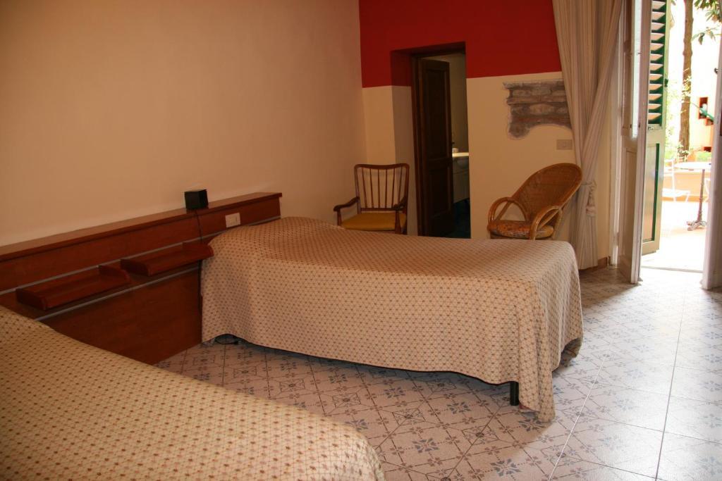 Bed And Breakfast I Due Leoni 佛罗伦萨 客房 照片