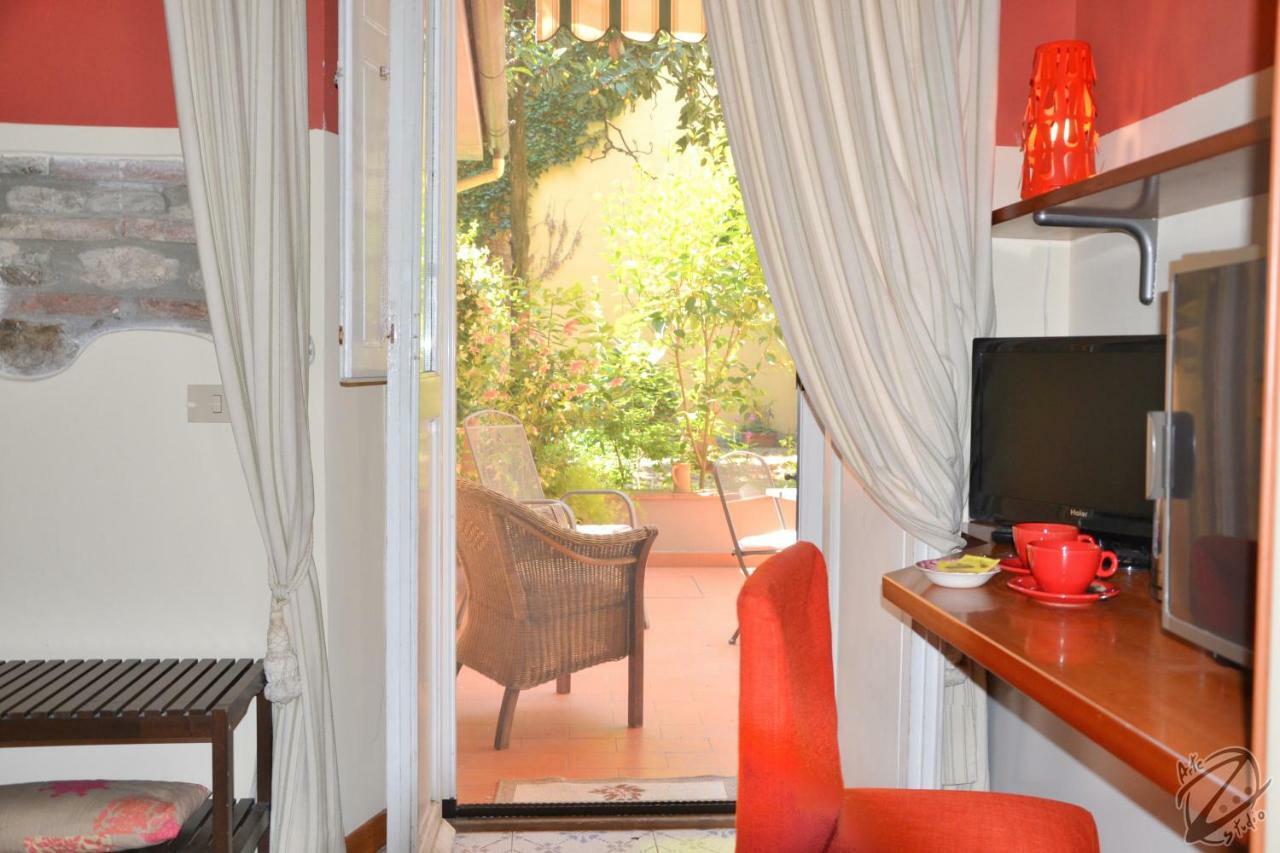 Bed And Breakfast I Due Leoni 佛罗伦萨 外观 照片